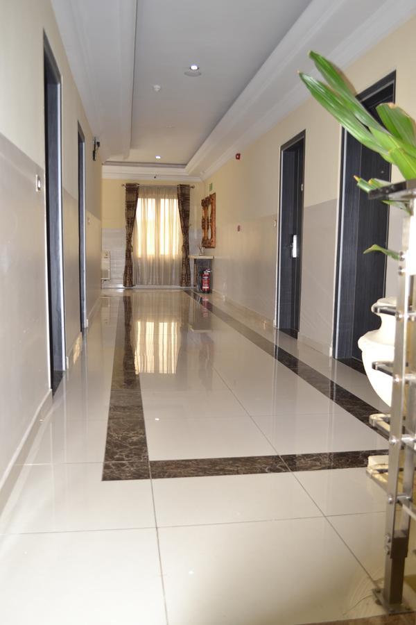 H210 Hotel Aliayabiagba Exterior photo
